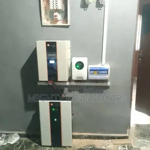 3 in 1. Solar 5kwh Lithium Iron Battery Co