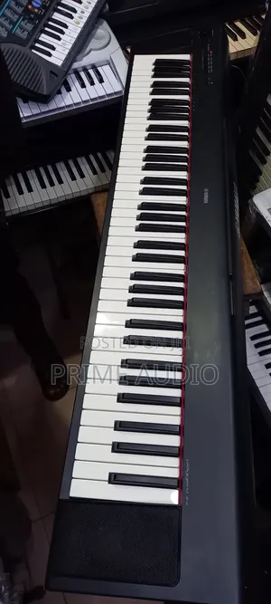 Yamaha Piaggero NP32 Electronic Keyboard