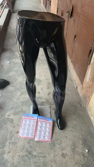 Fiber Made Waist Half Mannequin