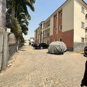 2bdrm Block of Flats in Wuse Zone 2 for rent