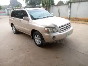 Photo - Toyota Highlander 2007 Gold