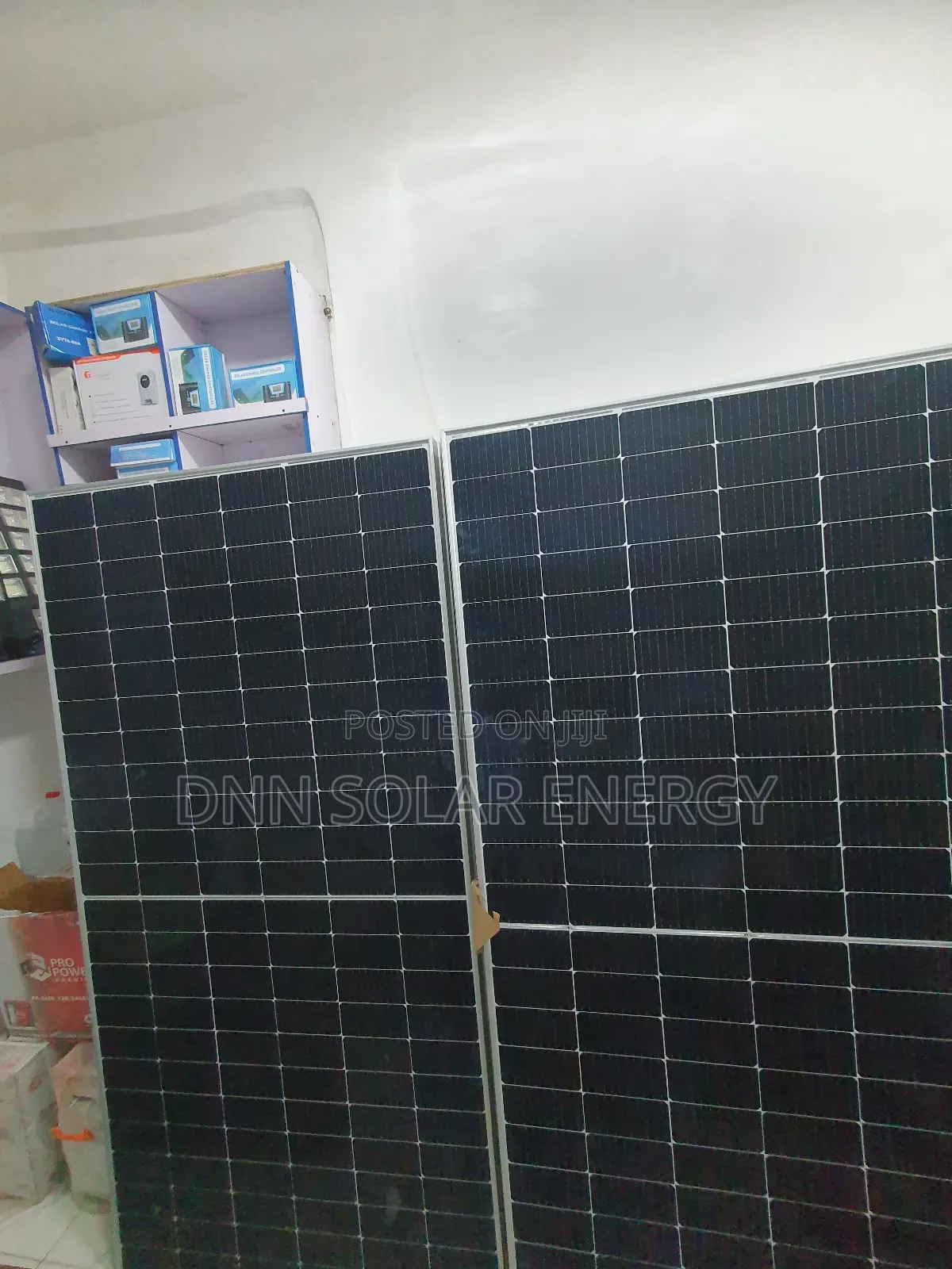 Jinko 600w Solar Panel