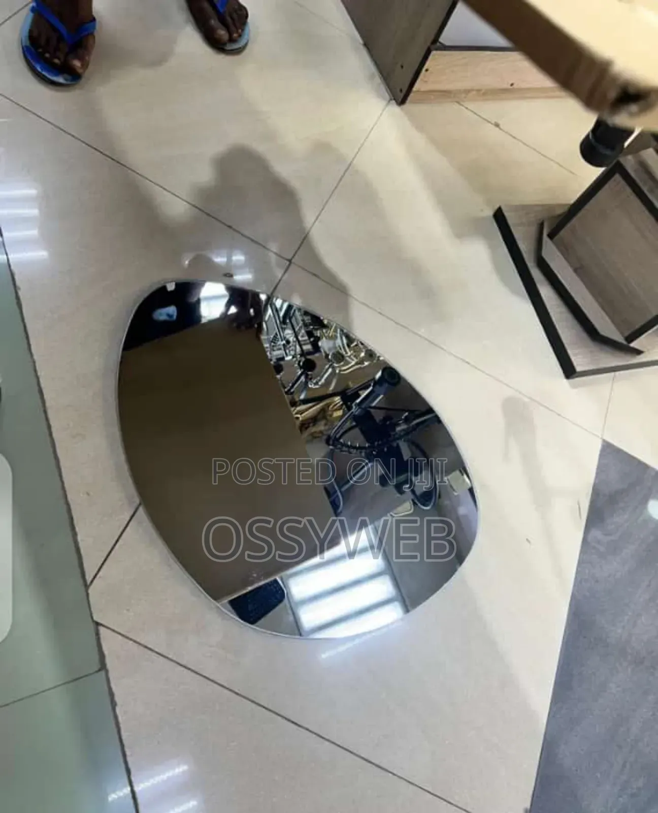 Egg Shape Mirror
