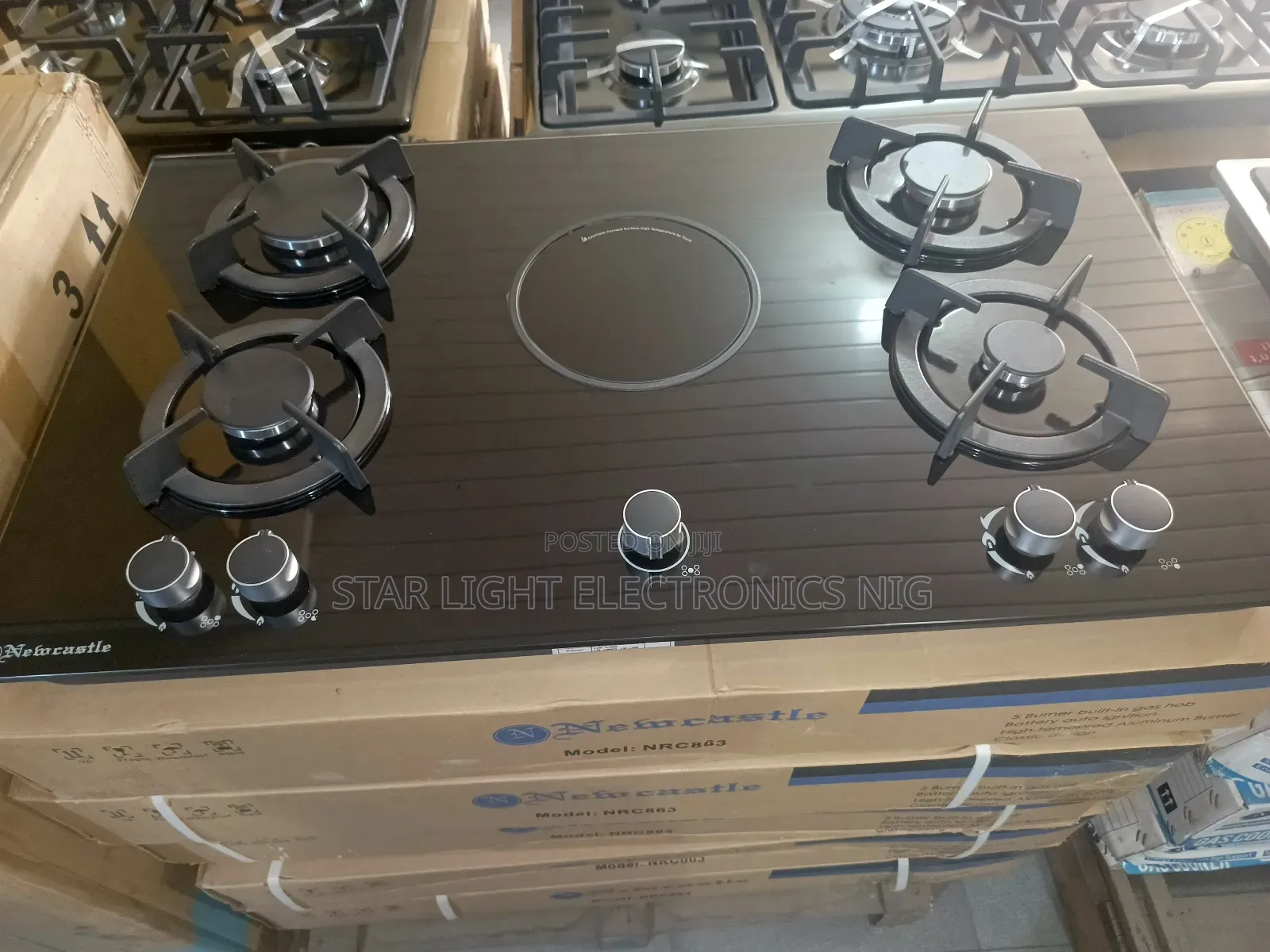 5 Burners Built-in & 1 Electric Hob
