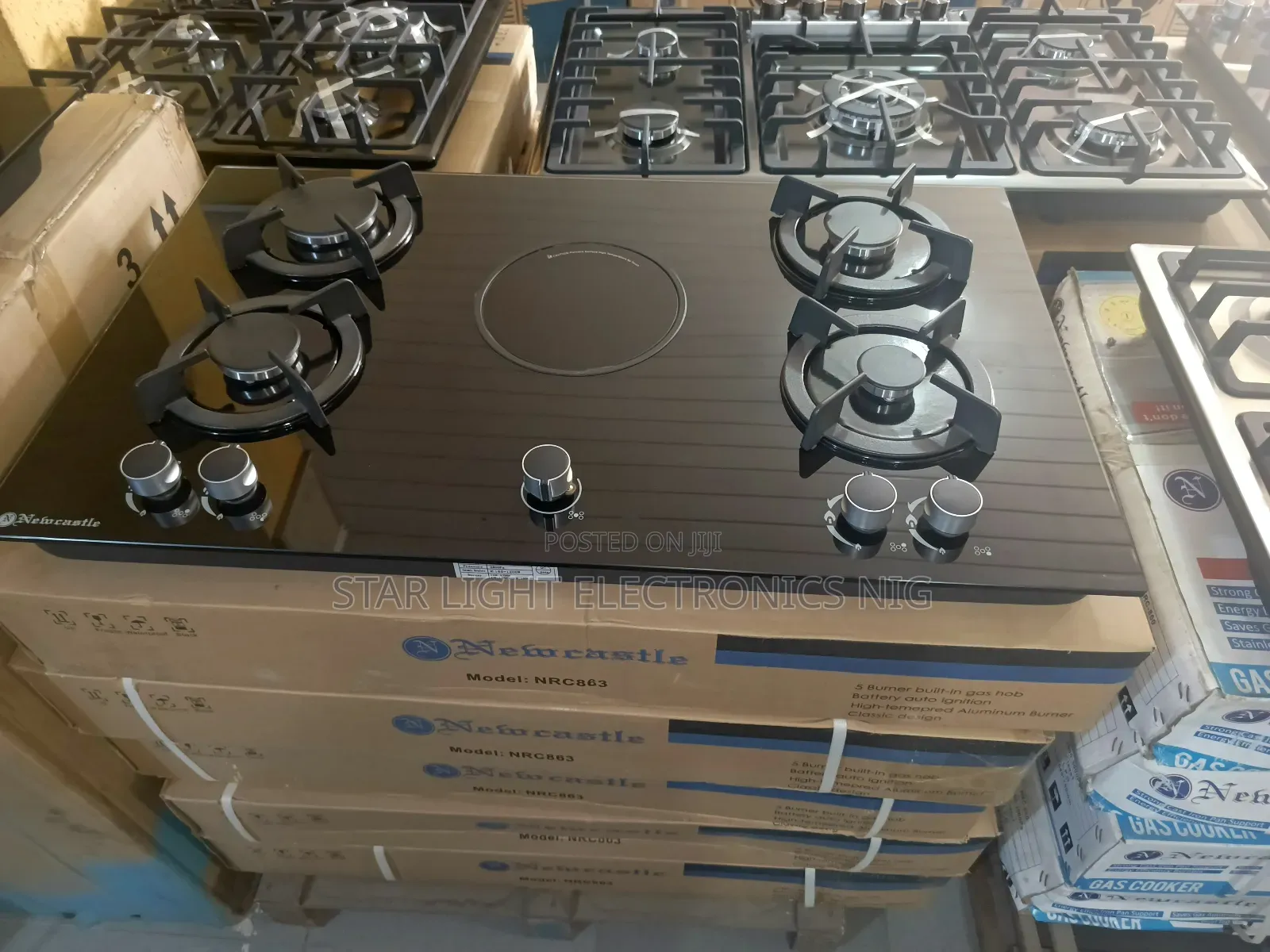 5 Burners Built-in & 1 Electric Hob