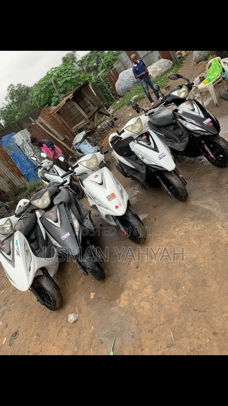 Kymco Xciting 2023 White