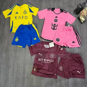 Messi New Club Jersey vs Ronaldo New Club Jersey