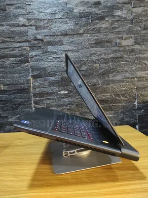Laptop Alienware M16 R1 16GB Intel Core i7 SSD 1T