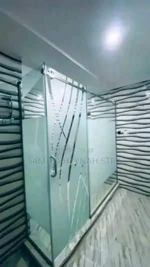 Special Glass Cubicle