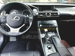 Lexus IS 2014 Silver
