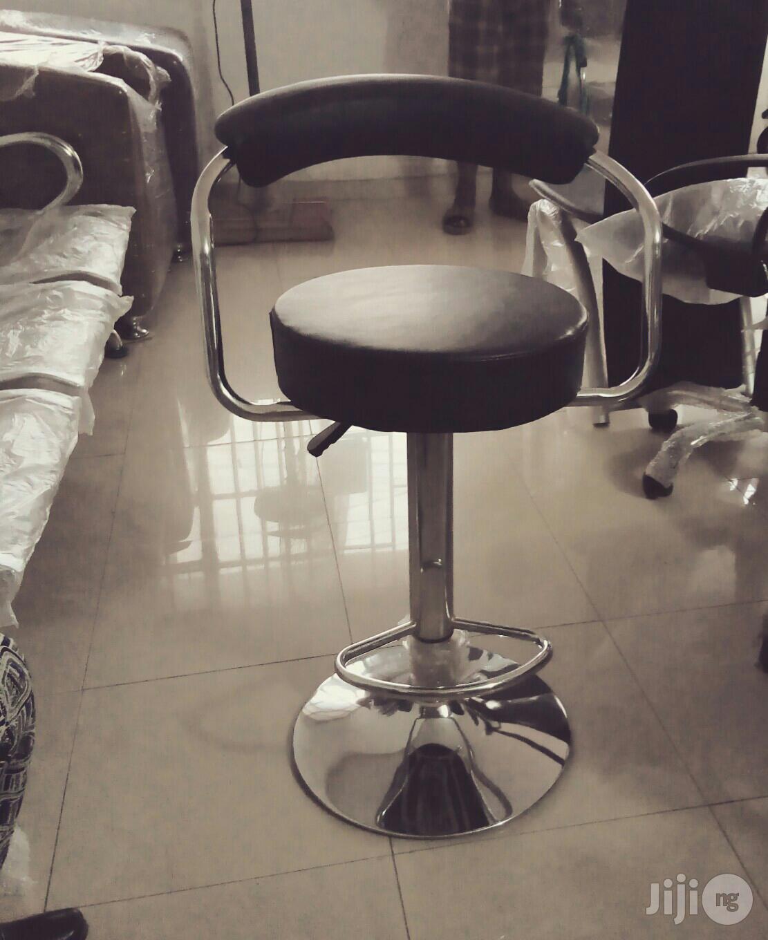 Bar Chair/ Barstool