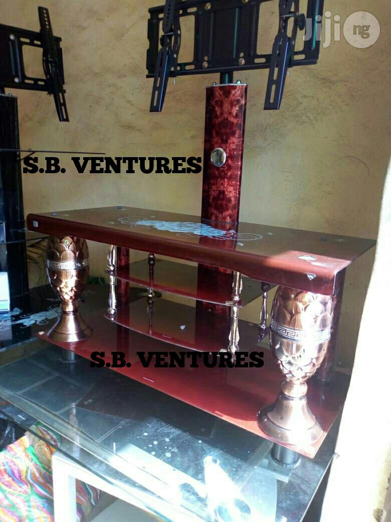 Tv Stand With Hanger
