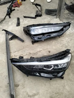 Headlight Honda HRV 2023