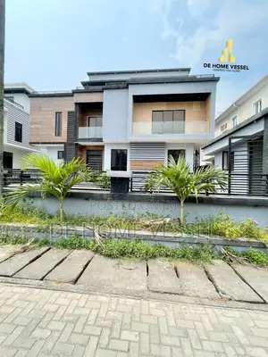 5bdrm Duplex in Osapa london for sale