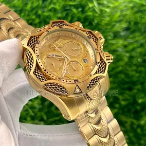 Luxury Invicta Chain Strap Bold Face Wristwatches
