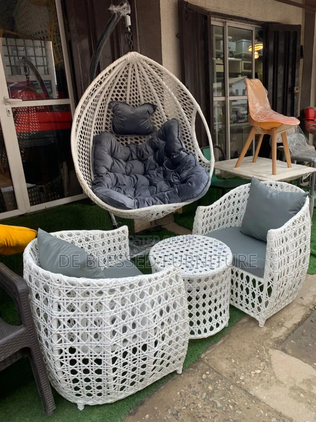 Out Door Settees
