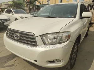 Toyota Highlander Sport 2009 White