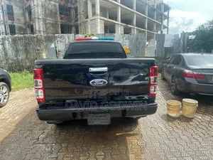 Ford Ranger Wildtrak 2013 Black