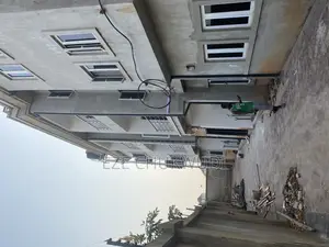 3bdrm Block of Flats in Phase 2, Enugu for rent