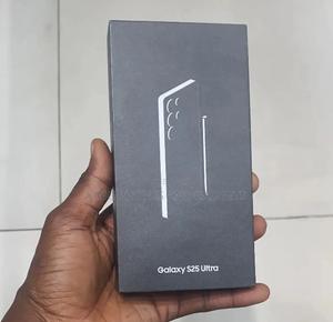 New Samsung Galaxy S25 Ultra 1 TB Gray