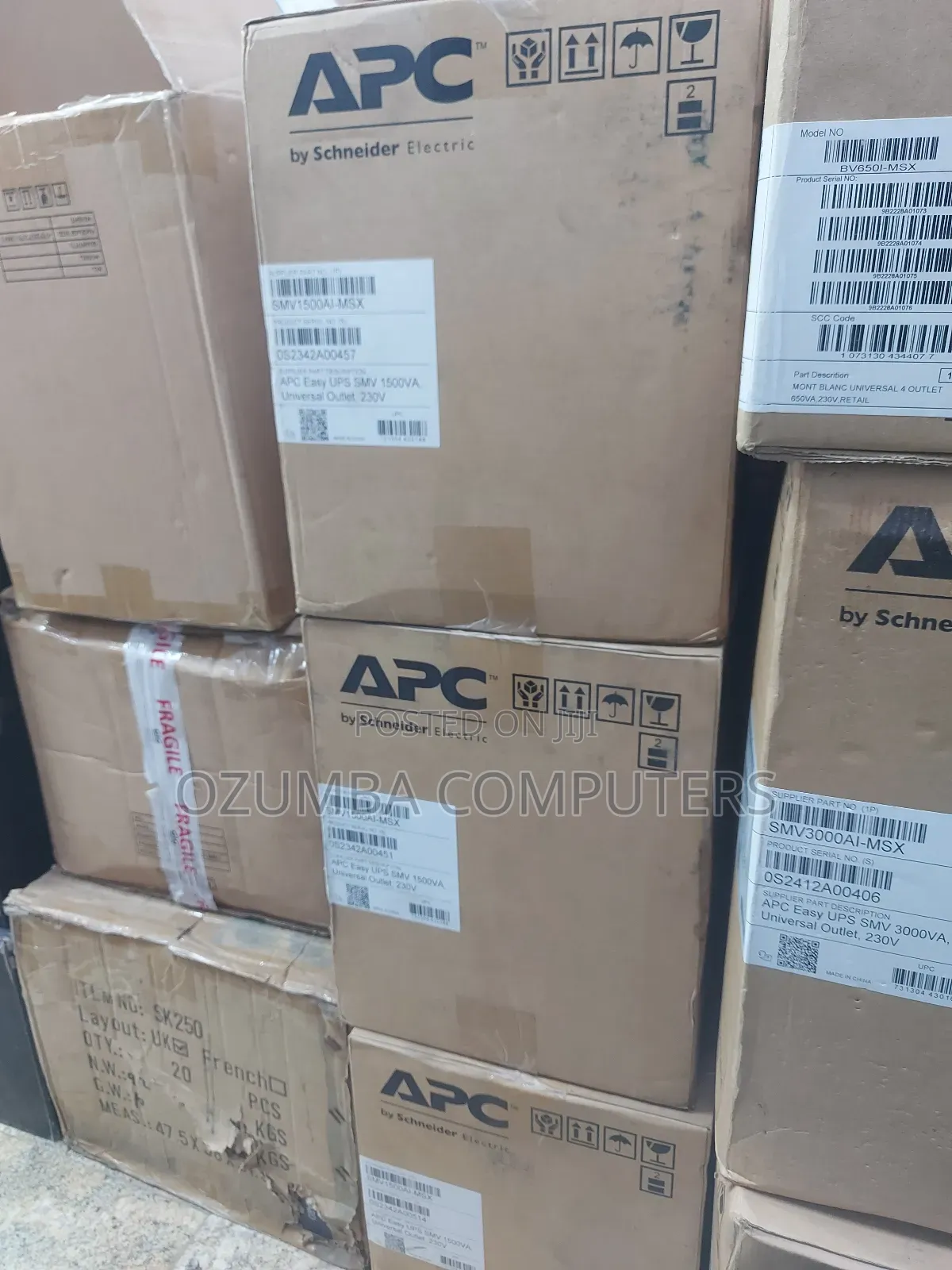 APC Easy UPS SMV 1500VA Uninterrupted Power Supply