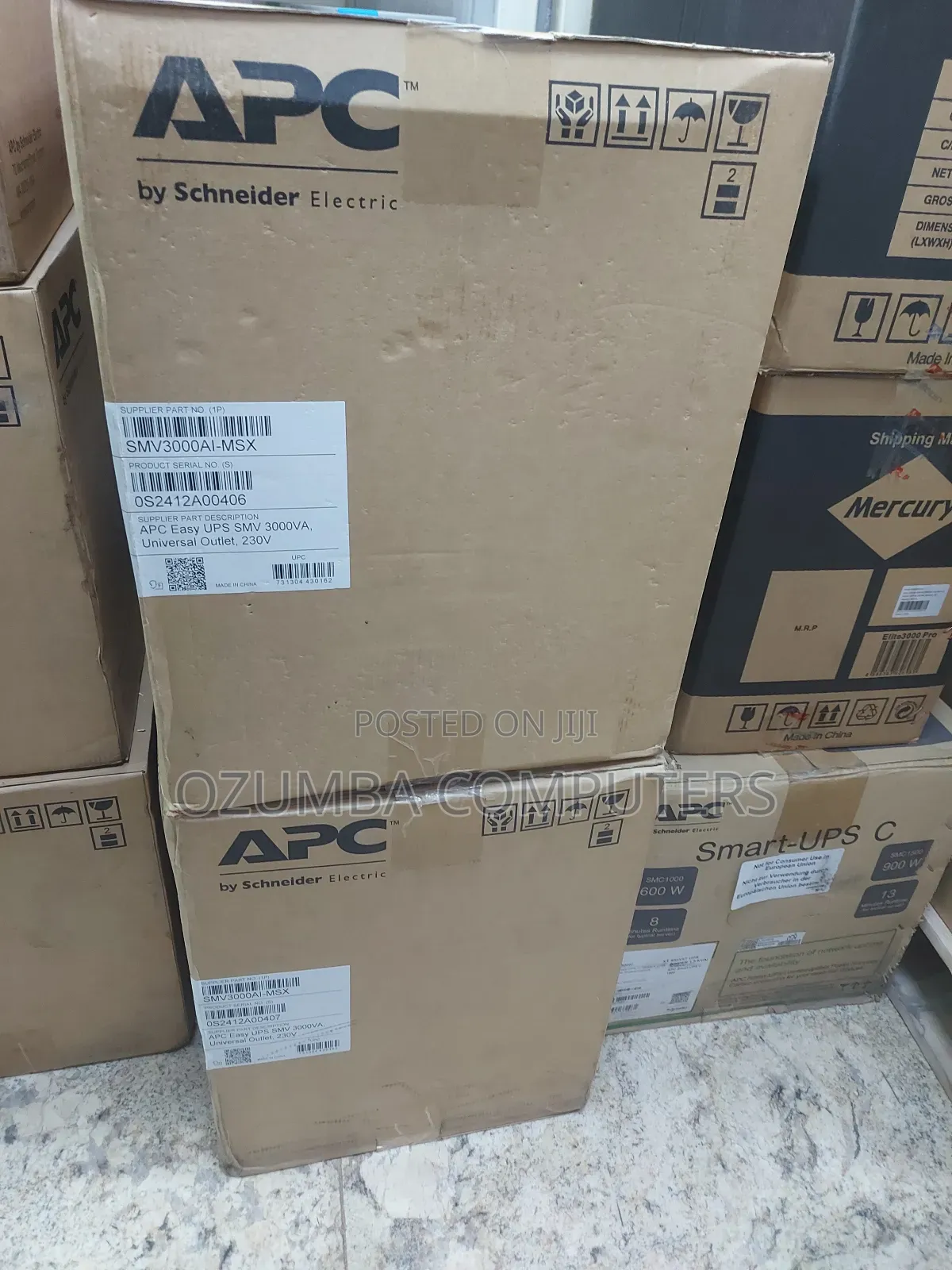 APC Easy UPS SMV 3000VA Uninterrupted Power Supply
