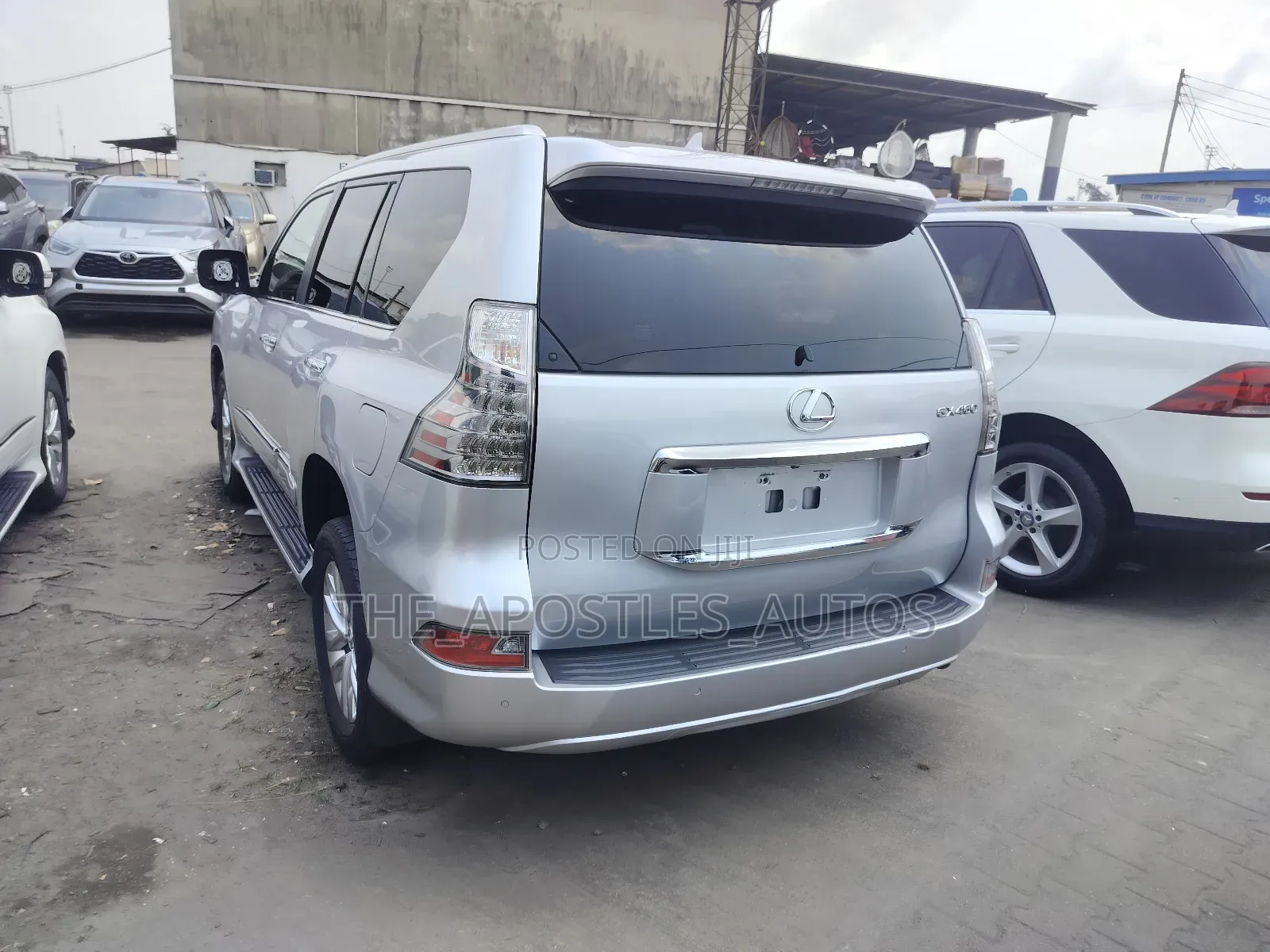 Lexus GX 460 Base 2015 Silver