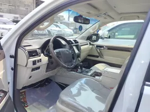 Lexus GX 460 Luxury 2015 White