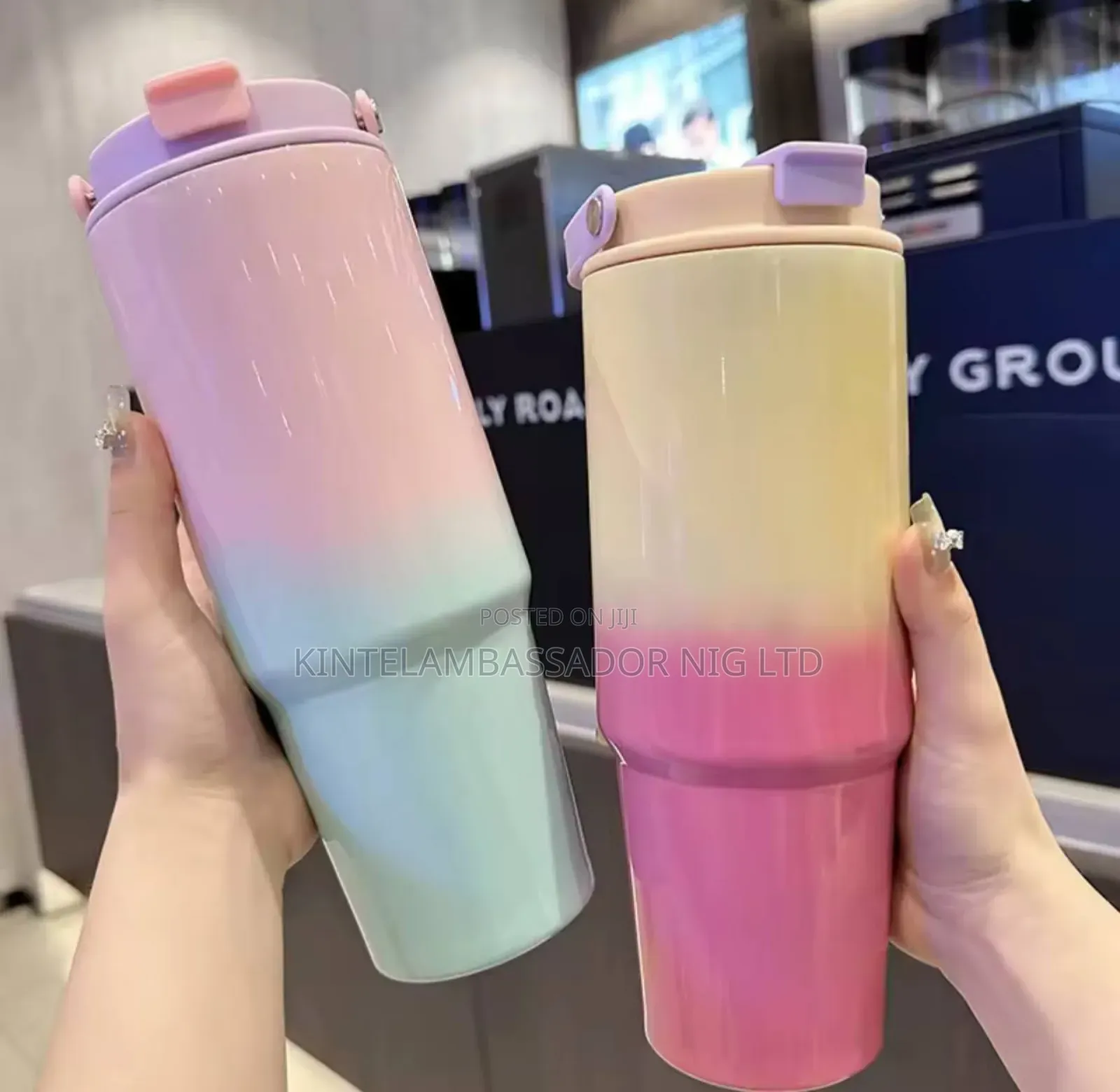 Hand-Held Thermo Cup