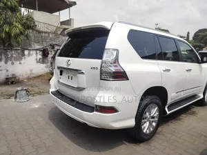 Lexus GX 460 Base 2017 White