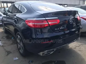 Mercedes-Benz GLC-Class 2017 Blue