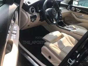 Mercedes-Benz GLC-Class 2017 Blue