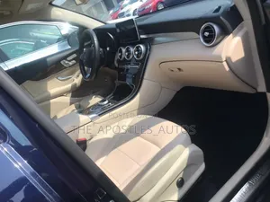Mercedes-Benz GLC-Class 2017 Blue