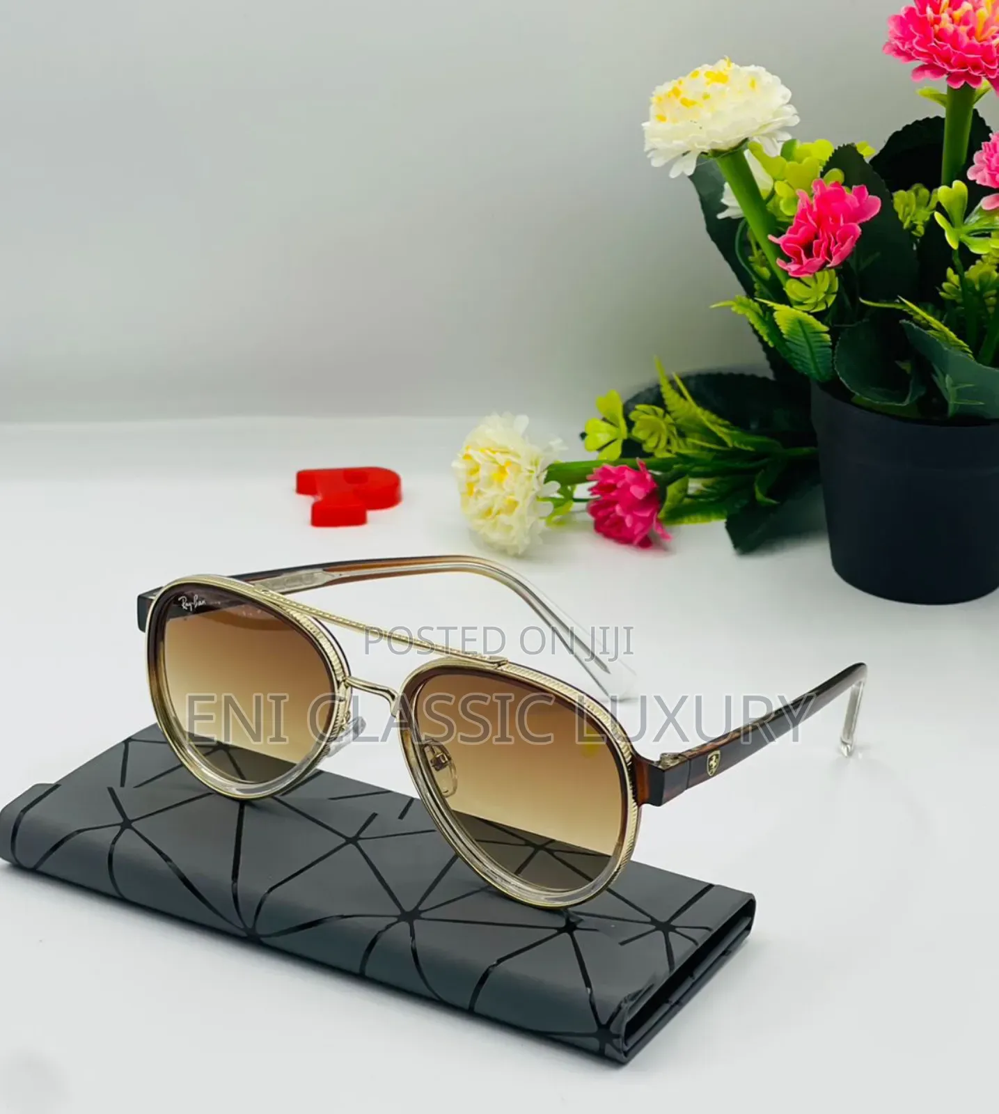 Top Quality Luxury Eyewear Collection Available