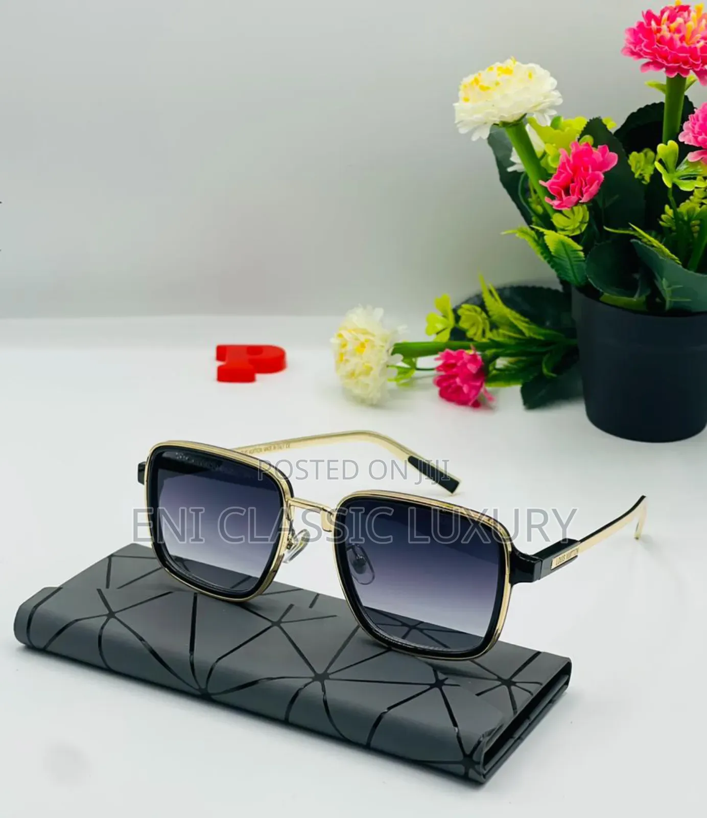 Top Quality Luxury Eyewear Collection Available