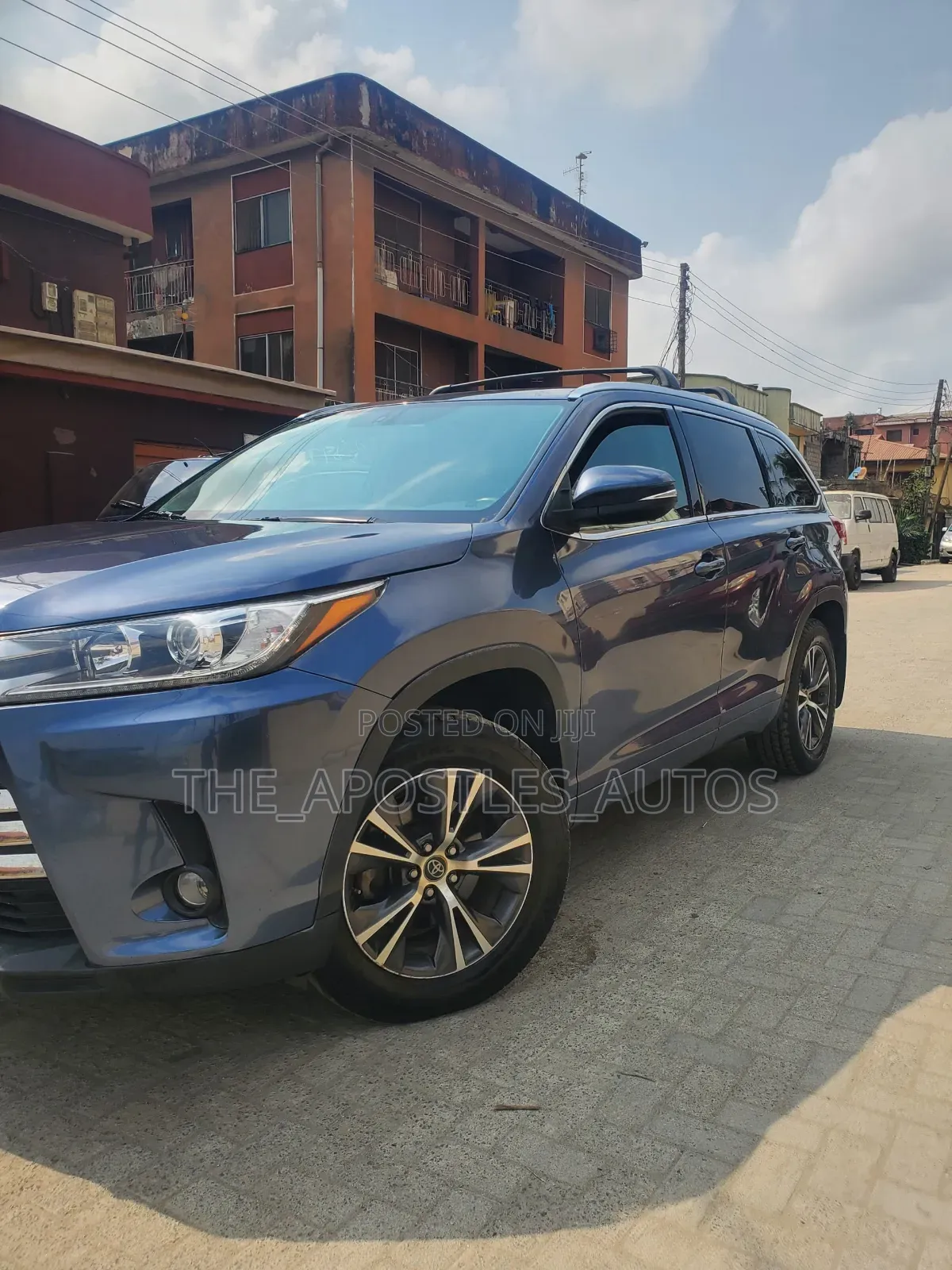 Toyota Highlander 2017 Blue
