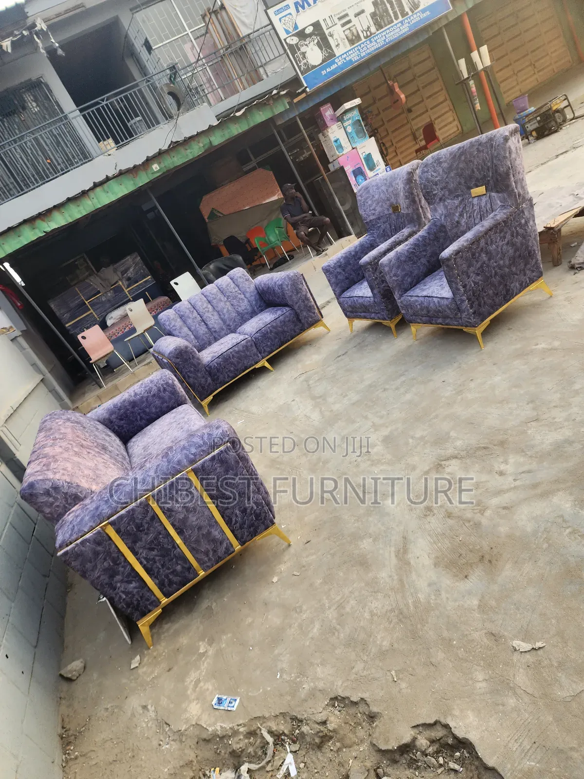 Luxury Complete Set of Couch.