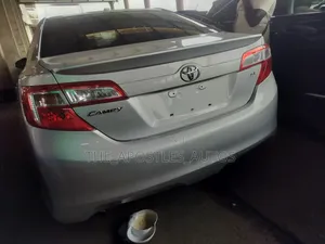 Toyota Camry 2013 Silver
