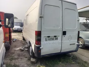 Peugeot Boxer 2005 White