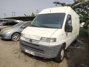 Peugeot Boxer 2005 White