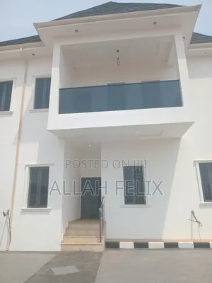 6bdrm Duplex in Guzape District for sale