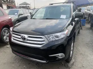 Toyota Highlander Limited 3.5l 4WD 2013 Black
