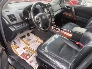 Toyota Highlander Limited 3.5l 4WD 2013 Black