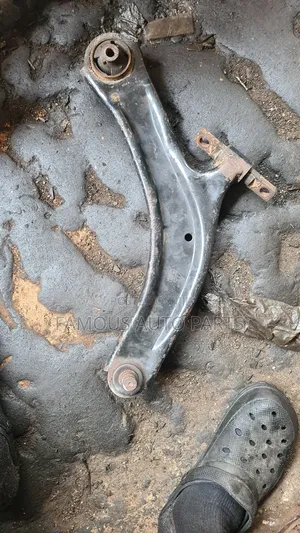 Nissan Rogue Lower Ham 2008