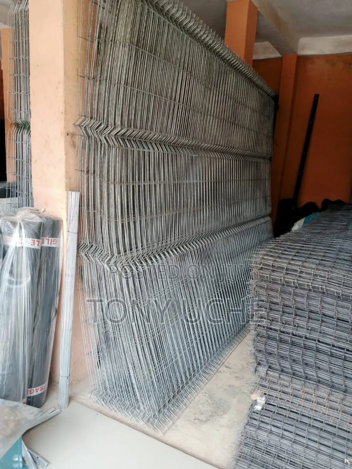 Galvanize Panel Foreigners Mesh