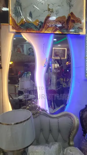 Mirror Wth Lightening