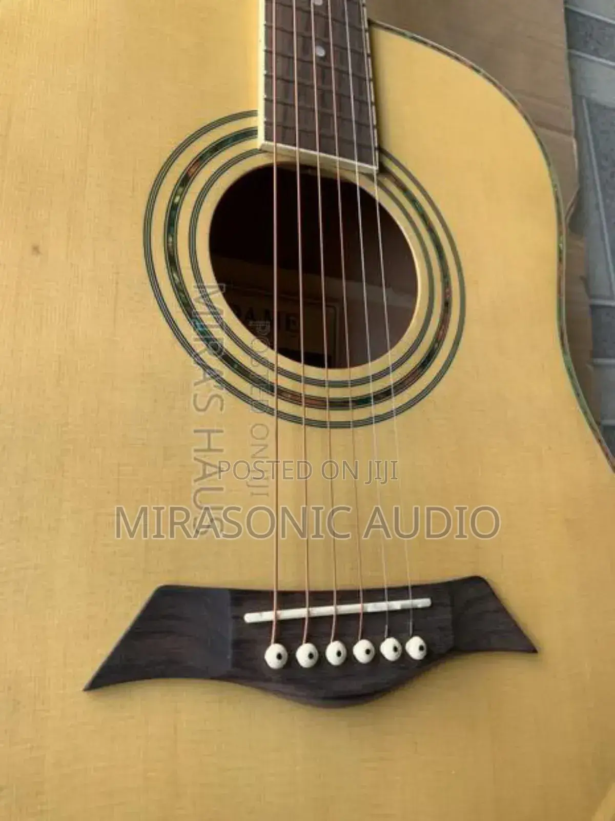 Dame Used Acoustic Guitar,6 Strings