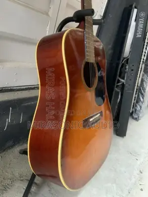 Vantage Used Acoustic Guitar