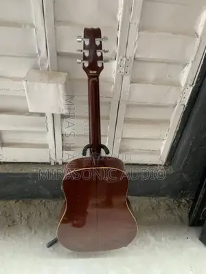 Vantage Used Acoustic Guitar