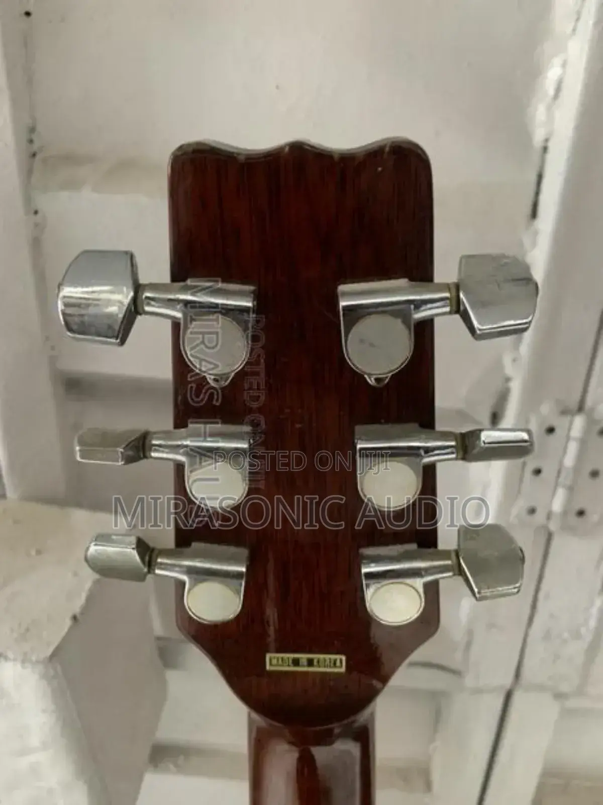 Vantage Used Acoustic Guitar